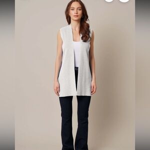 NWOT Cyrus Waffle Vest OS